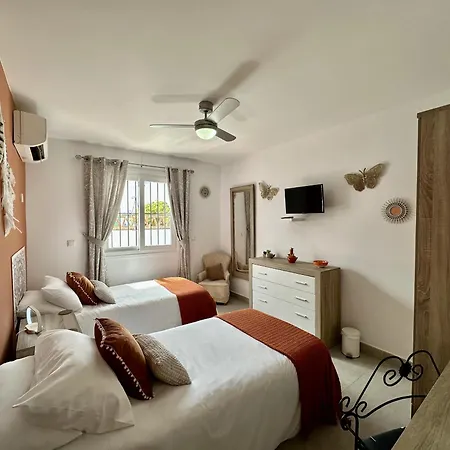 R1385 Emma * Nerja